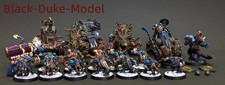 Warhammer 40K miniatures and similar pieces P...