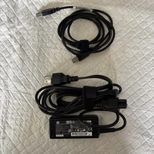 Genuine HP 45W AC Power Adapter Charger R35737 81211186 USB Cord Used 217