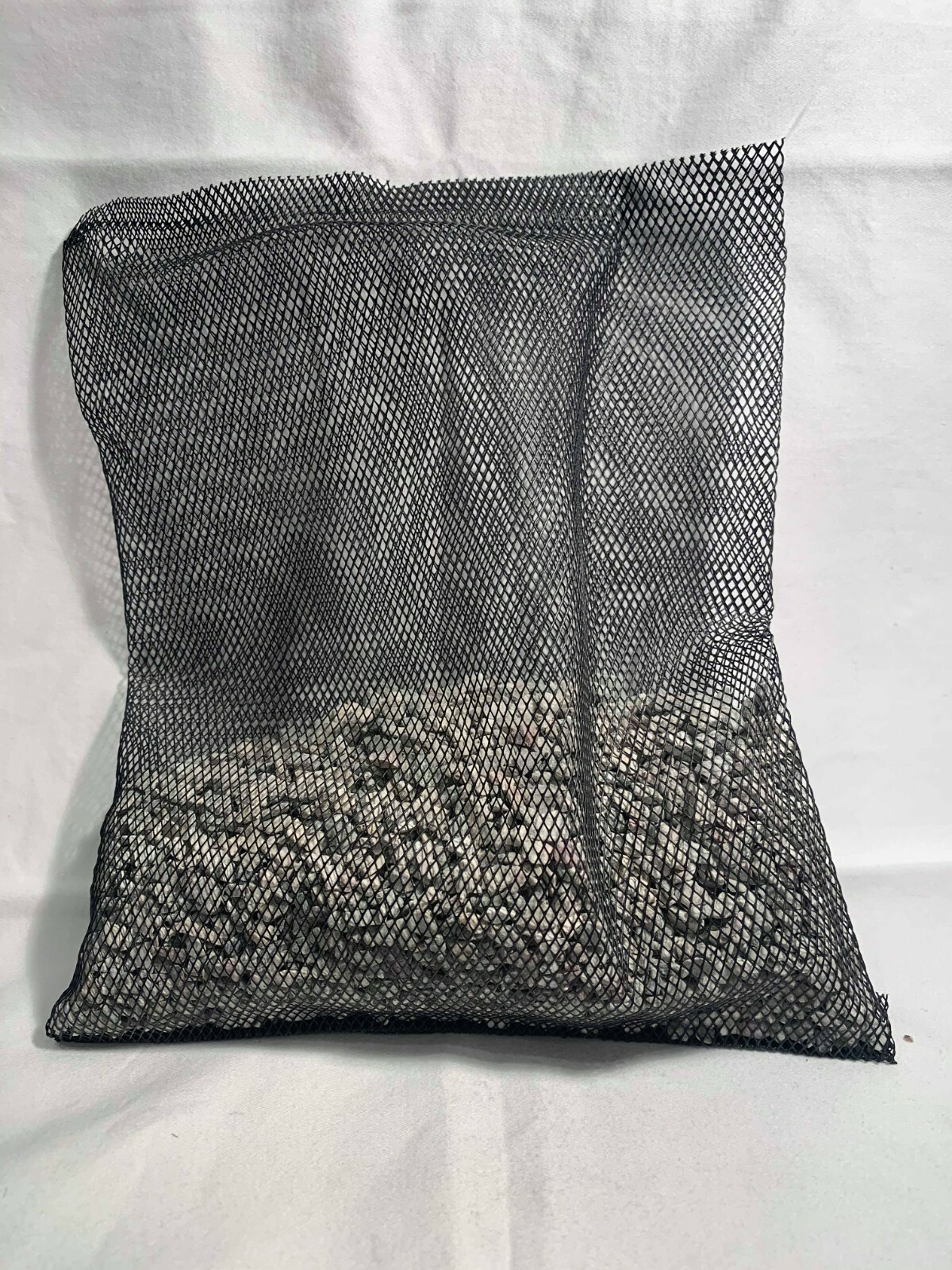 Zeolite Filter Media for Aquariums, Fish Tanks, Ponds & Aquaponics 400g