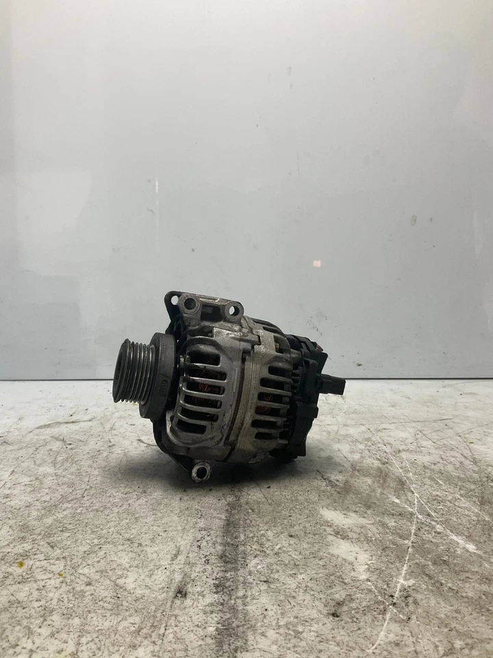 Alternatore per modello RENAULT MEGANE II codice ricambio: 0124415014 7700434900 - Immagine 2 di 4