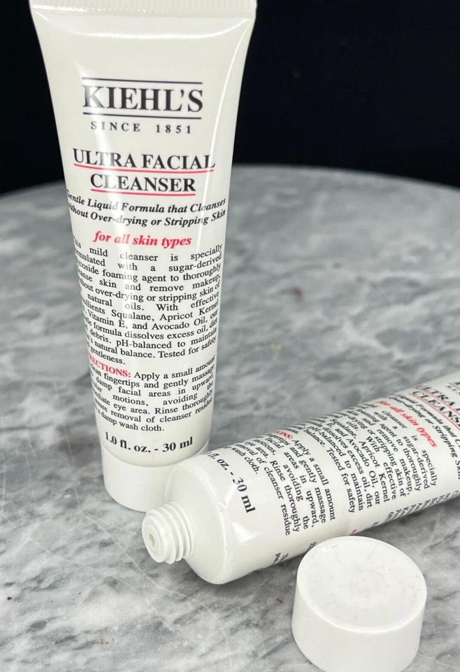 Kiehl's Ultra Facial Cleannser Gentle Liquid Formula 1oz each (LOT OF 2) NEW - Image 4 of 4