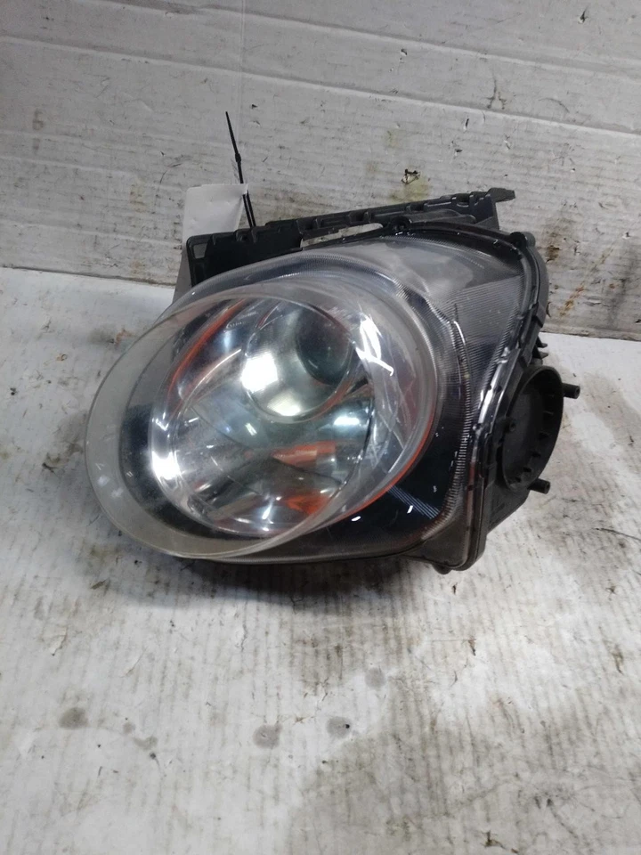 2016 Nissan Juke Left Headlight Assembly White Halogen OEM 311251 88k Miles Foto 2 de 4
