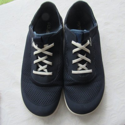 Olukai Men s Boat Shoes Men s Sz 9 Blue Quick-Drying Lace Up Sneakers Moku Pae