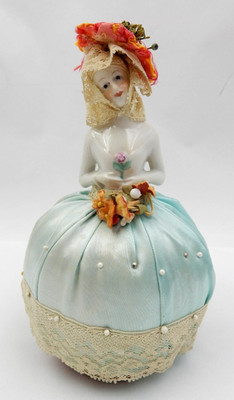 VINTAGE PORCELAIN LADY HALF DOLL WITH FLORAL BONNET PINCUSHION DOLL, GERMANY