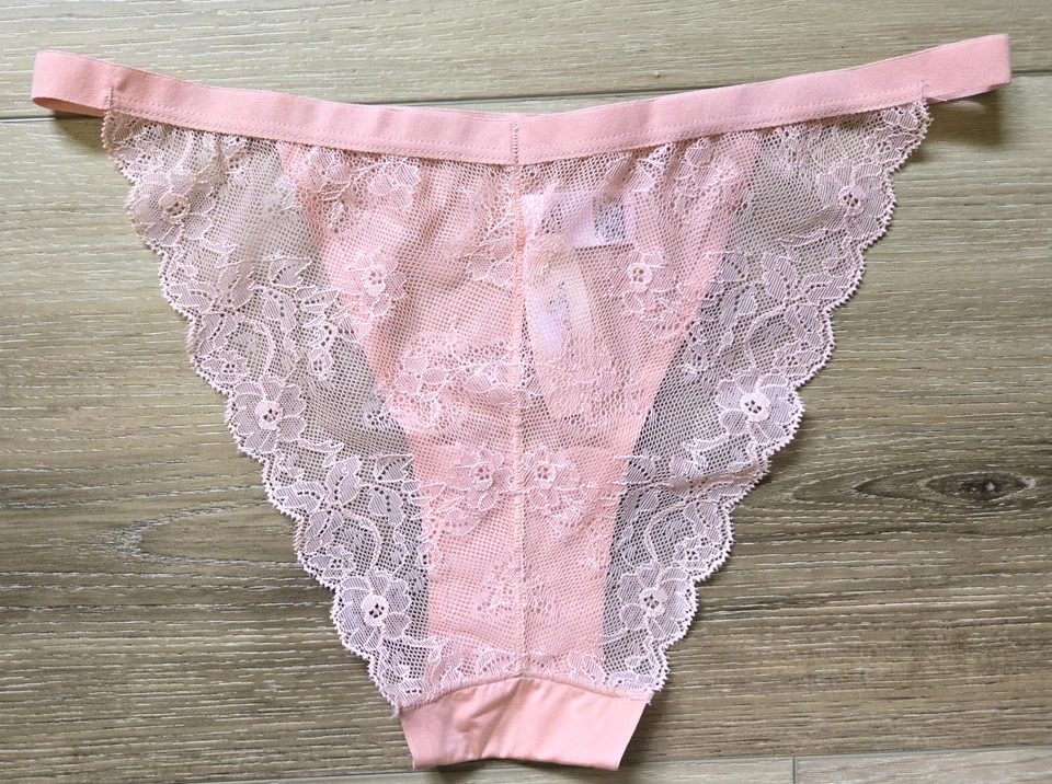 NUEVO CON ETIQUETAS Bragas de Bikini Vintage Victoria's Secret Rosa Sedoso Transparente Encaje Trasero Cuerda S Foto 2 de 3