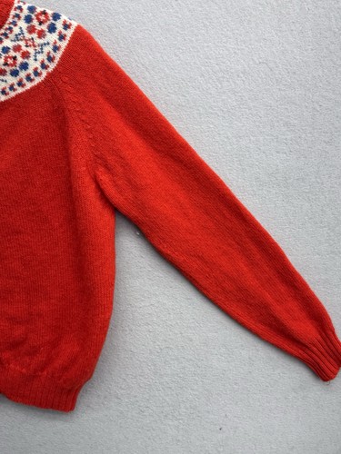 Vintage Red Fair Isle Shetland Wool Yoke Cardigan Made In Scotland Size Medium, Size M, $37.99 - Photo 2
