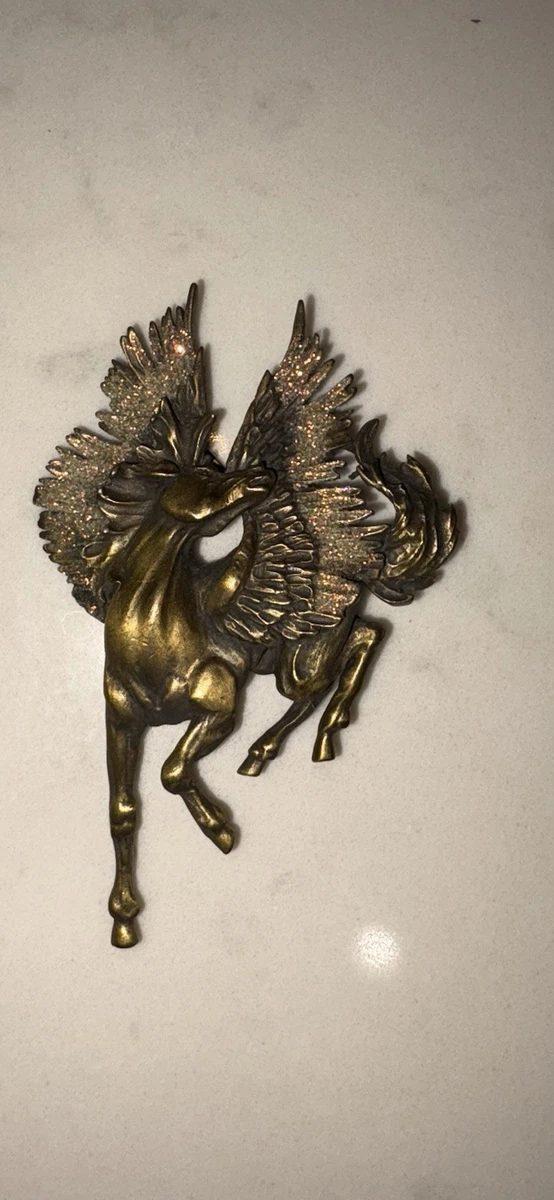 Pegasus Jewelry In Vintage Designer Costume Pins & Brooches for