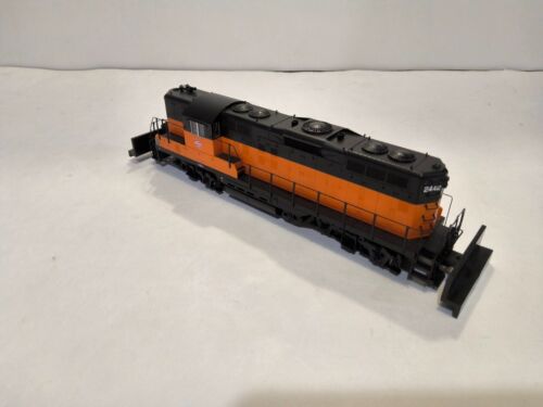 Proto 2000 Limited Edition GP9i Loco Milw # 2442 with DCC decoder installed - Picture 5 of 12