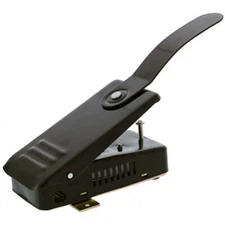 Knee Control 110 Volt, Universal Sewing Machine