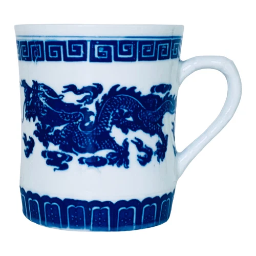 Jingdezhen Zhi Chinese Blue White Dragon Landscape Glazed Porcelain Mug NEW