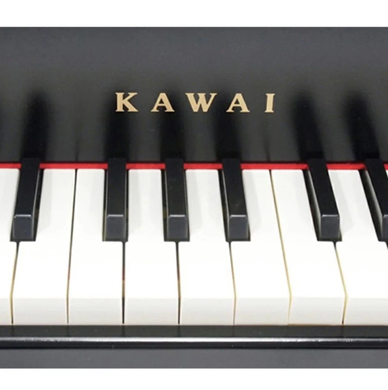 Kawai Mini Pianoforte a coda giocattolo per bambini nero 32 tasti F5-C8 modello 1141 NUOVO - Immagine 3 di 4