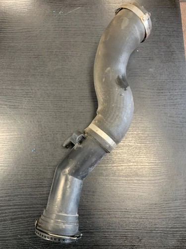 BMW 1 F20 F21 2012 Benzin 100kW Schlauch / Leitung Ladeluftkühler GSD36505