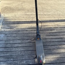 Razor E90 Kick Scooter w/ Handlebar Brake Cable, Gray/Black, Kickstand