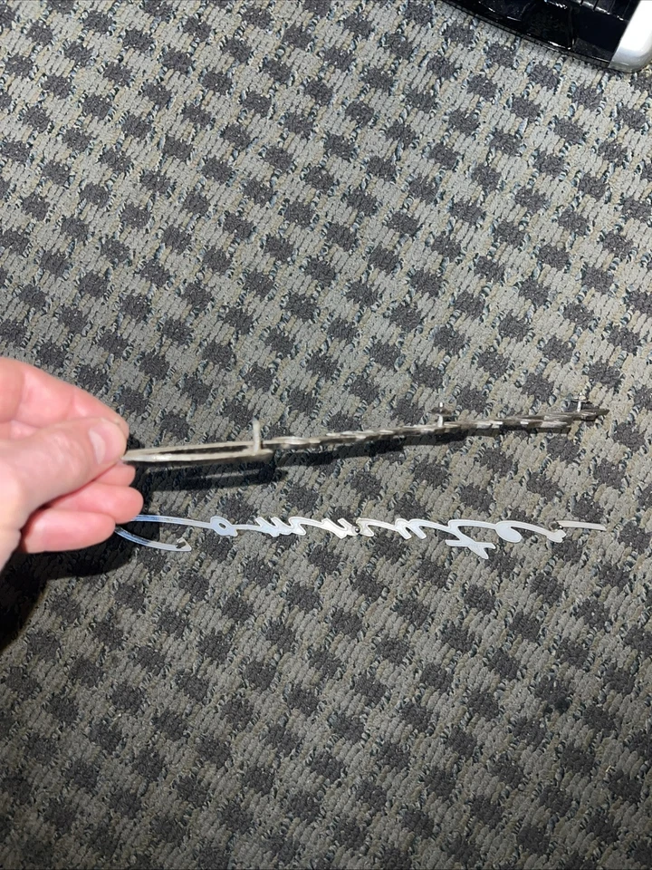 老式水星通信刺绣 X2 SCRIPT C2MB16098D 原始设备制造商 14 英寸 X 7/8 — 第 4/4 张图片