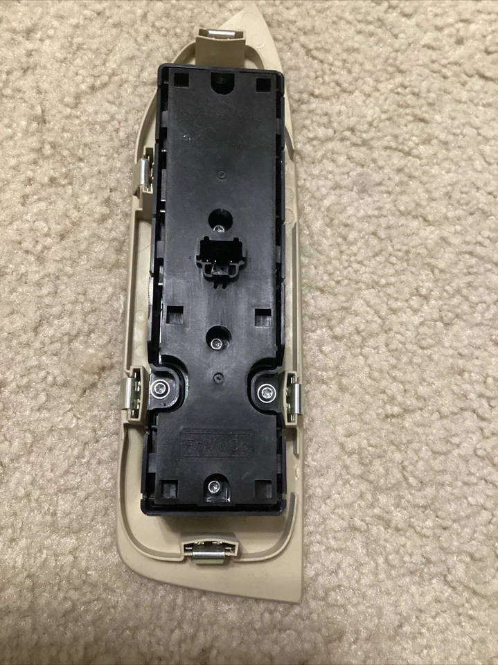 13-17 LINCOLN MKZ DRIVER LEFT SIDE MASTER POWER WINDOW SWITCH DP5T-14540-ABW - Image 3 of 4