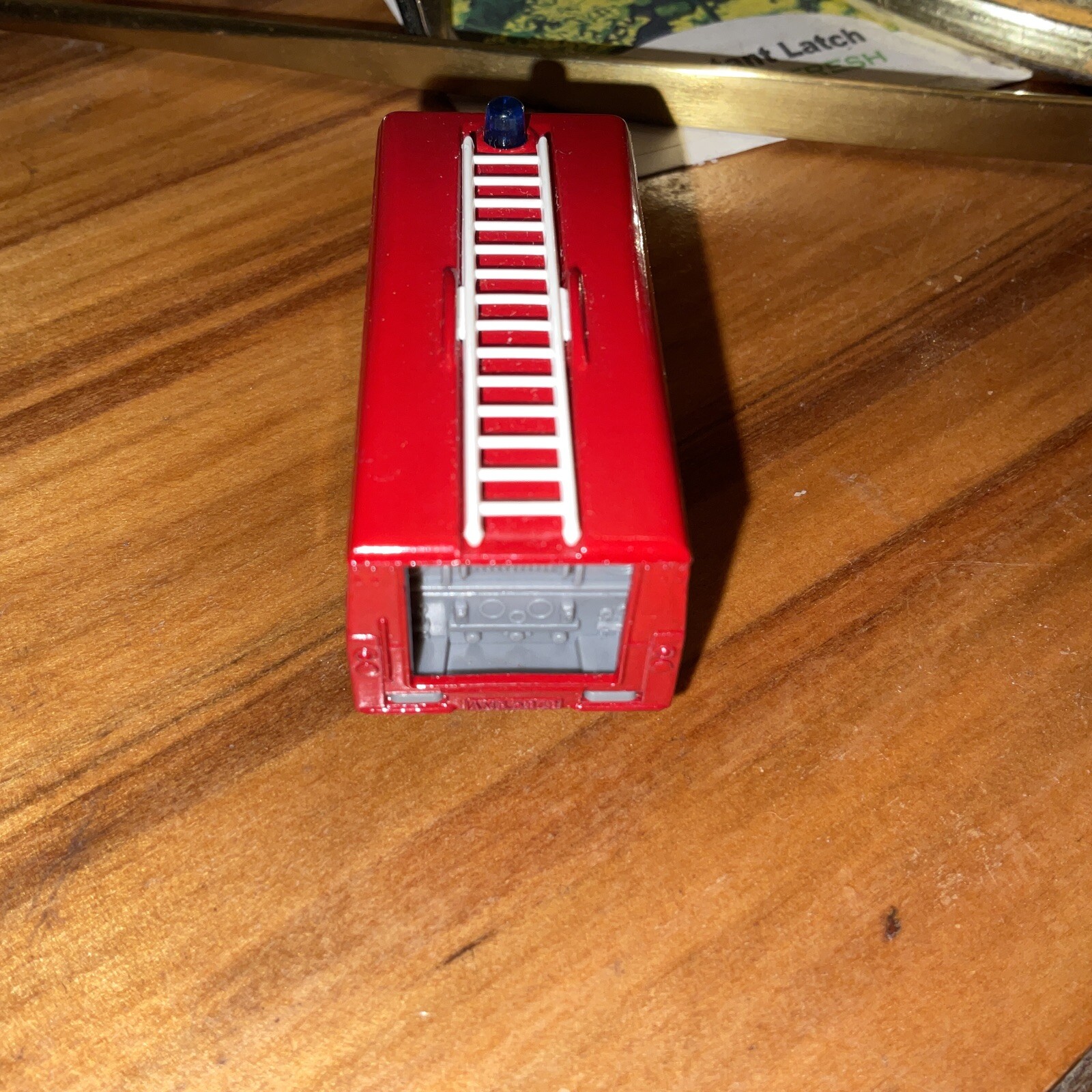 Picture 3 of 6