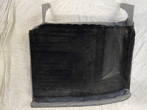 Jaguar XK120 Used Set of Straight Back Seats in Black Leather - Picture 4 of 10
