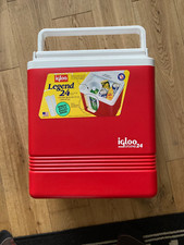 BRAND NEW IGLOO 24 LEGEND COOLBOX IN RED