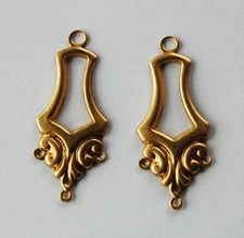 VINTAGE 2 RAW BRASS VICTORIAN STAMPING PENDANT ORNATE BEADS EARRING BAILS 4 HOLE