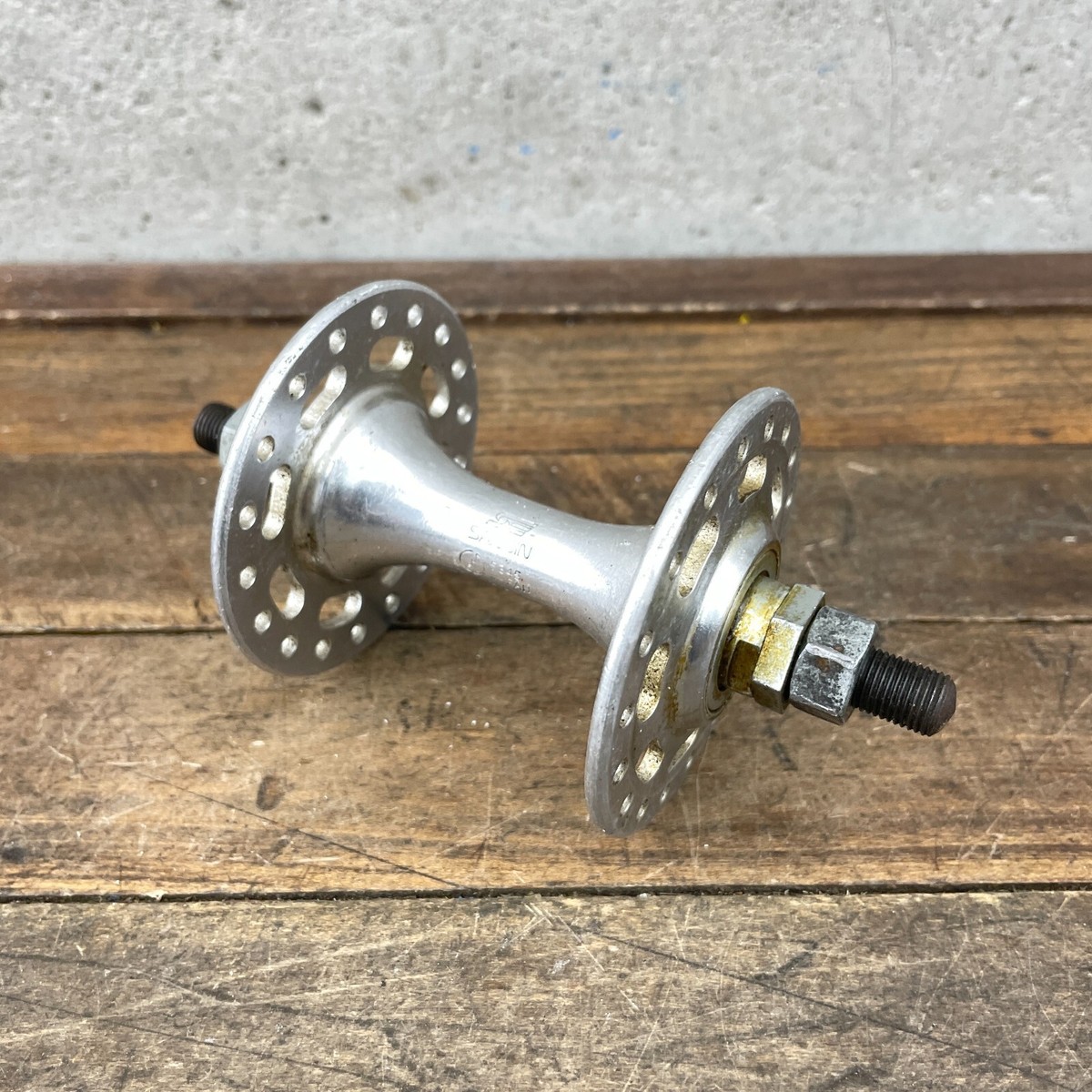 Sansin front hub 36h サンシン　フロントハブ Sansin BMX Front Hub High Flange 36h Old School BMX Silver