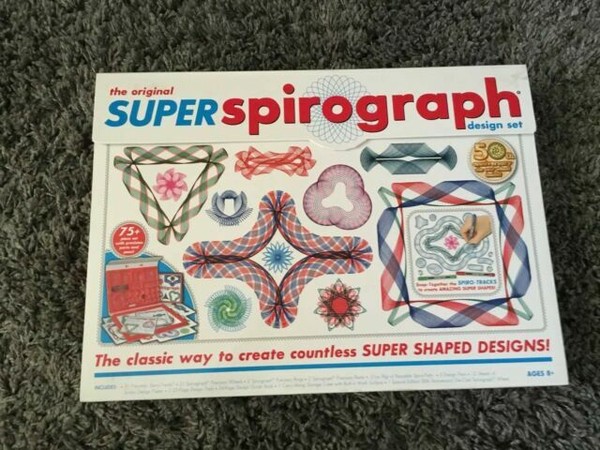 Super Spirograph Kit Design Art Deluxe Drawing Toy Set Original Game 75pc for sale online | eBay