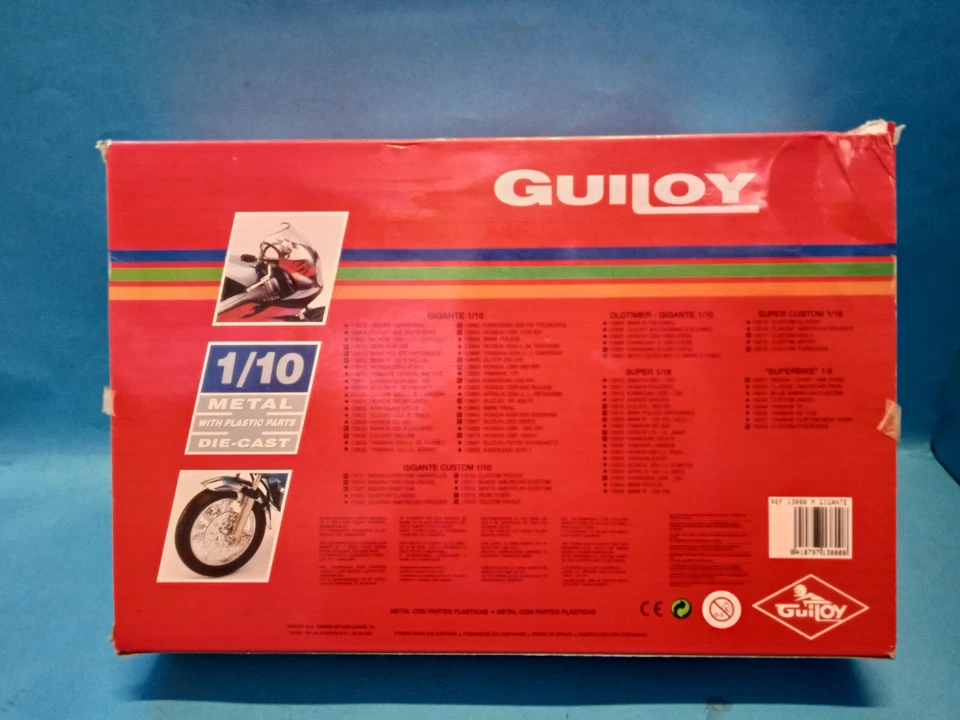 Suzuki RGV 500 Beatle Ref 13855 Die Cast Model Guiloy Bike 1:10 Nuovo - Immagine 2 di 2