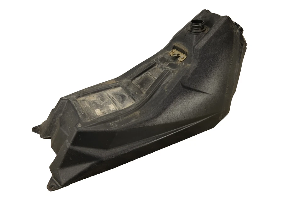 2016-22 POLARIS RMK PRO 800/850, FUEL GAS TANK (NO PUMP) - 2522078 SB85 - Image 4 of 4