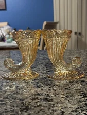 Set Of 2 Jeanette Glass Marigold Cornicopia’s