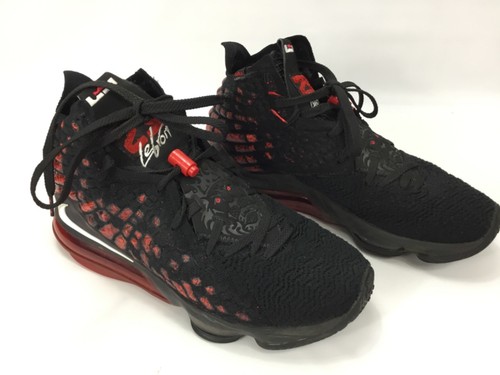 lebron 17 infrared vi