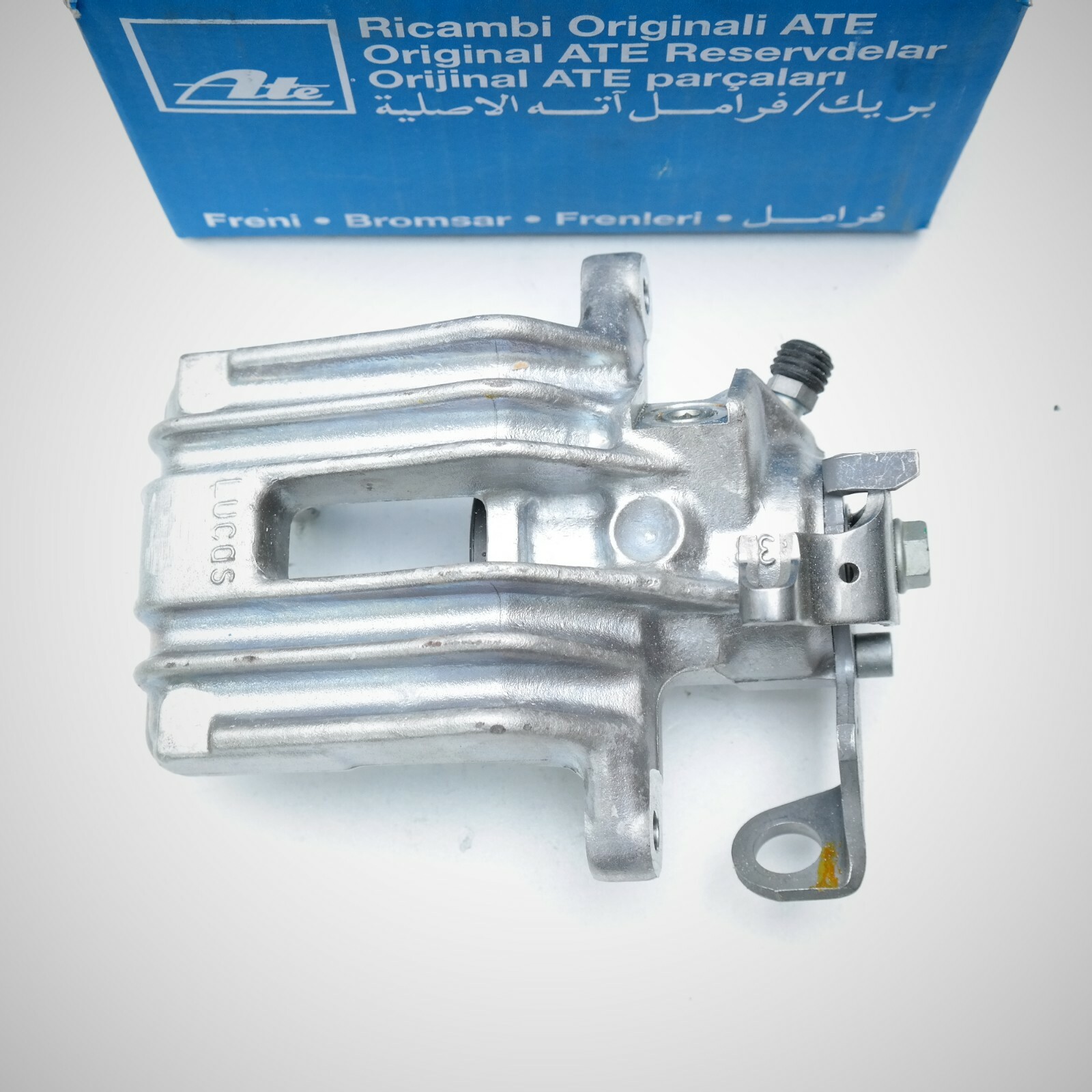 Étrier de frein pour Audi A3 VW Golf Seat Leon essence et diesel BHN180E