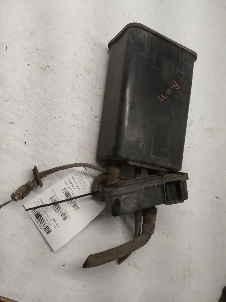 Bote de vapor de combustible Sorento 2005 1075 Foto 2 de 4