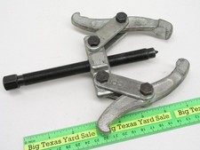 Matco Two Jaw Puller Matco Two Jaw Puller