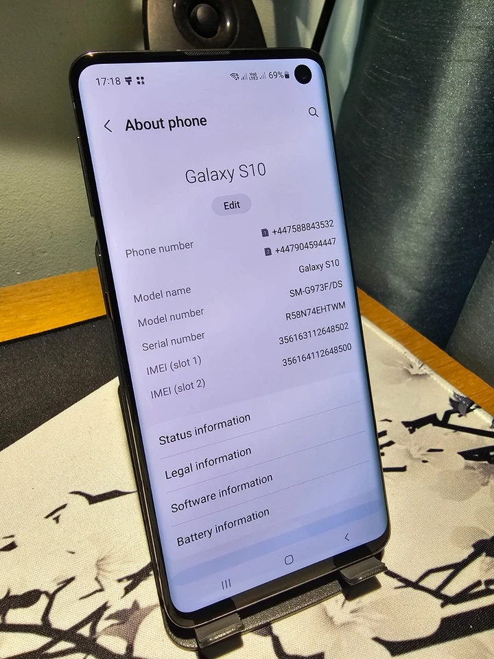 Samsung Galaxy S10 · 128GB, photo 2 of 5