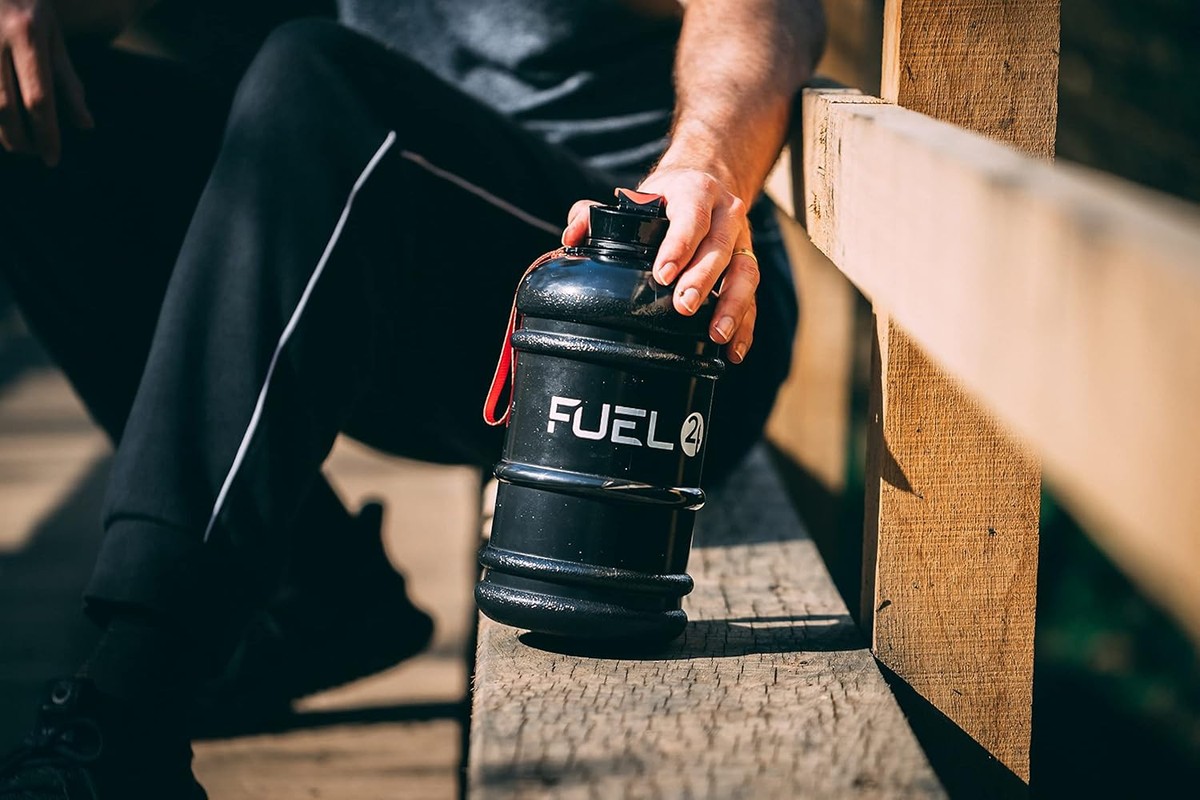 Fuel24 Sport-Wasserflasche 2,2 Liter – Sturzsicher, BPA-frei, Mit Pop- Oder Strohhalmdeckel