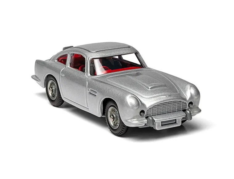 James Bond (261) - Goldfinger Aston Martin DB5 - Silver RT26101S Corgi 1/43 - Image 4 of 4