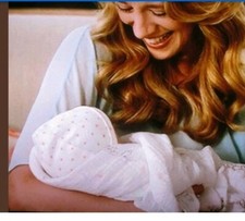 JANE THE VIRGIN/YAEL GROBGLAS, PETRA/SCREEN WORN WARDROBE TWIN BABY HAT