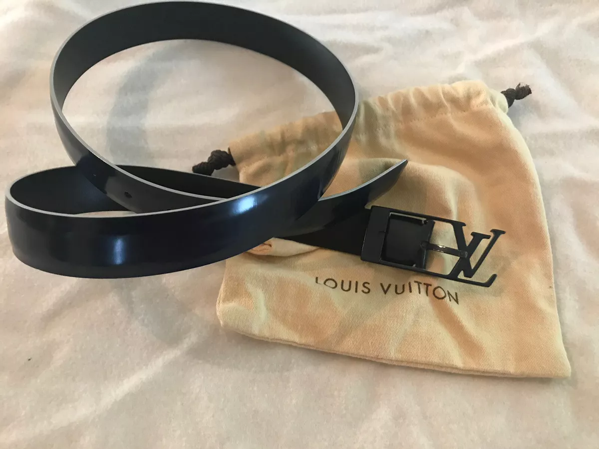 Authentic louis Vuitton LV Initials M 9755 Leather Belt