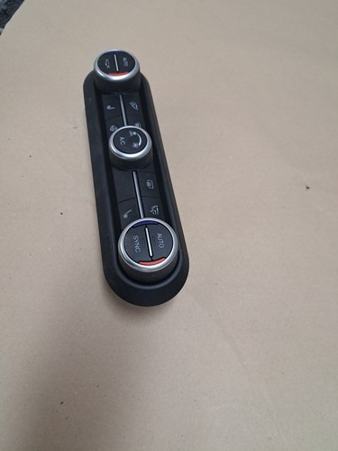 ALFA ROMEO STELVIO JIULIA DASHBOARD HEATER CONTROLS AIR CON 01561390670 2019 - Picture 2 of 5