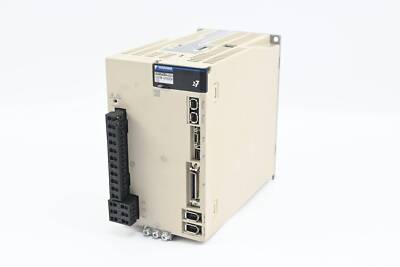 Yaskawa Servopack Model SGD7W-5R5A20A700