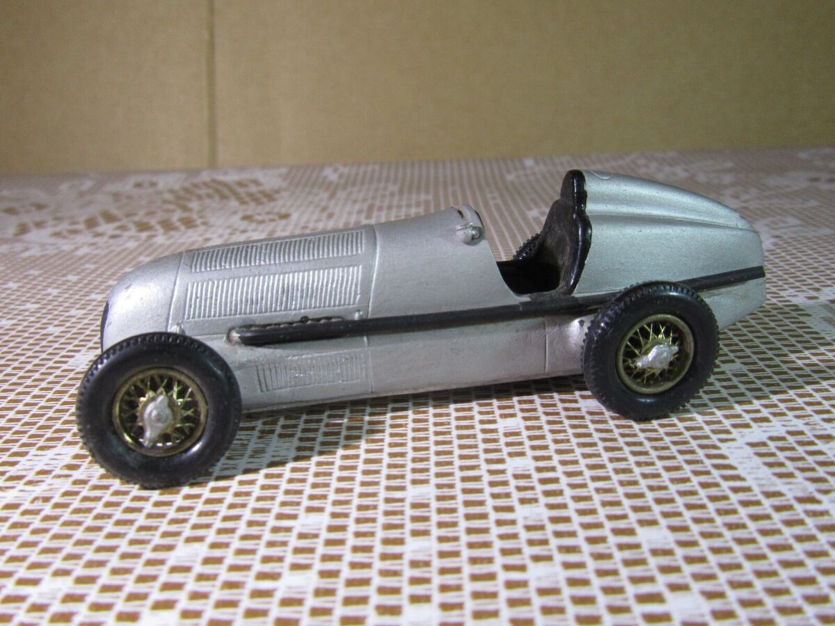 636Z Kit WM Mercedes-Benz W25 Racing GP 1934 Silver 1:43 636Z Kit WM Mercedes-Benz W25 Racing GP 1934 Silver 1:43