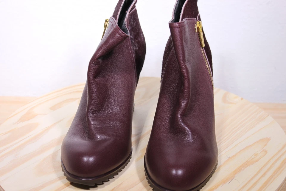 Botas Kenneth Cole para mujer talla 7,5 m púrpura cuña Storm Trooper pelo de becerro cuero Foto 3 de 4