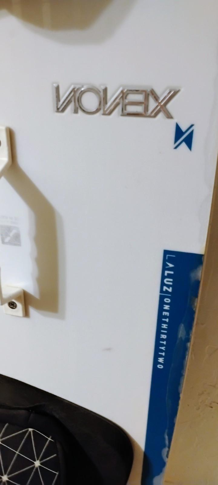 XENON laluz one thirty two 132 kiteboard kite board