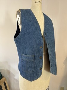 Men’s 1970’s Levi’s Panatela Denim Best Medium 19” Across Chest