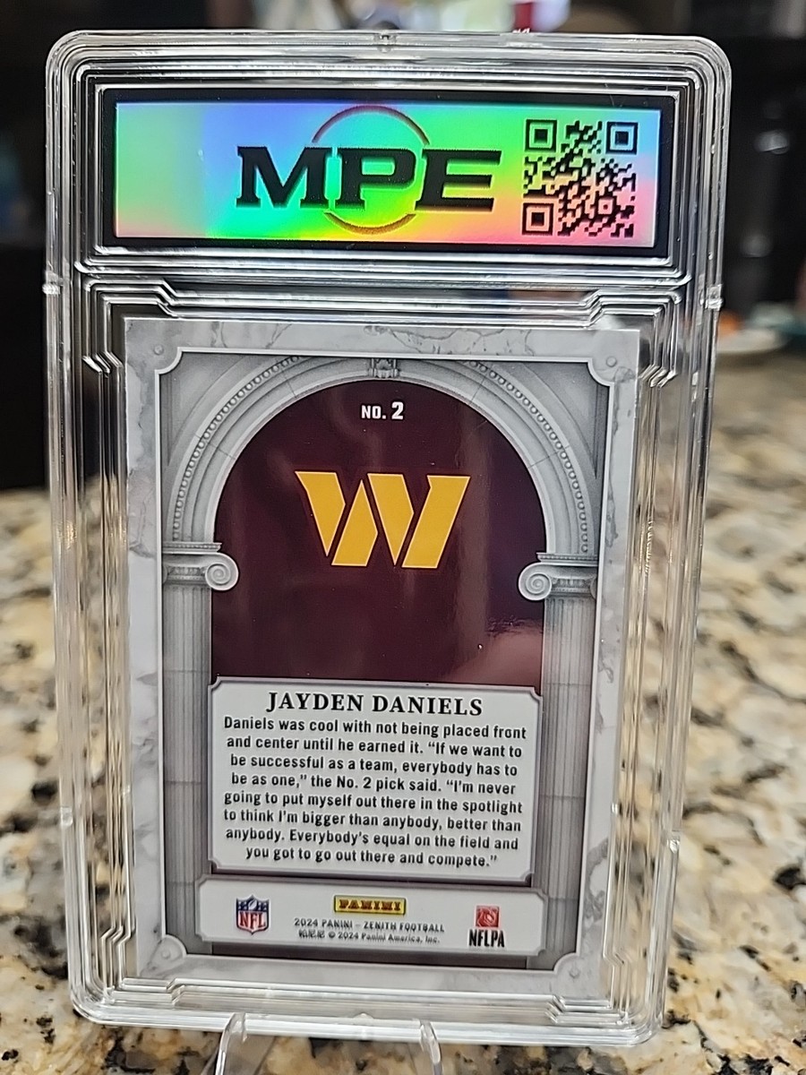 英語　⑧.⑨巻セット　ザ・ニュー・ディフェンダーズ　エピックコレクション 2024 Panini Select Jayden Daniels Zebra Prizm Wave #26 - SSP