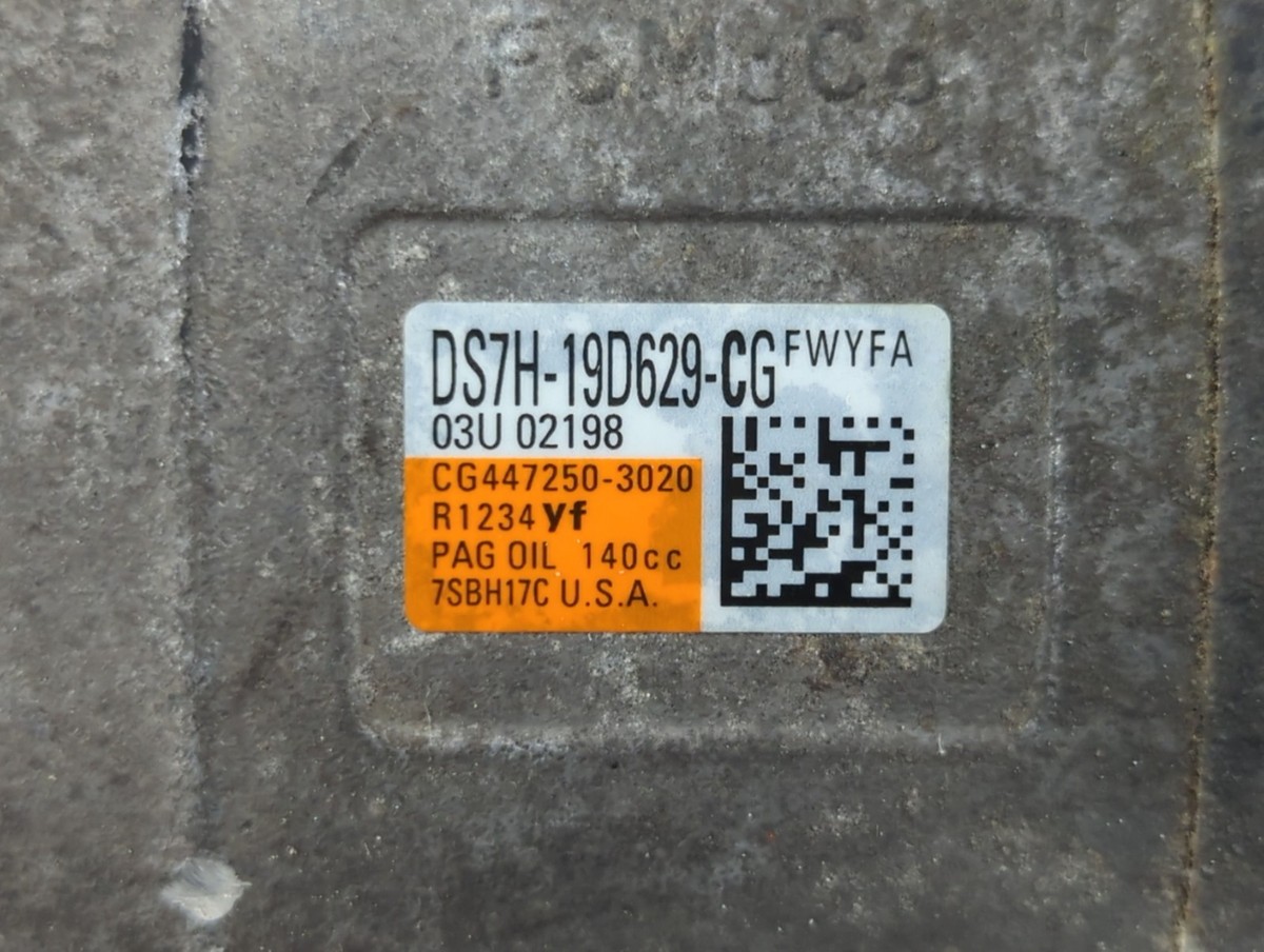 2017-2018 Ford Fusion AC Compressor ds7h-19d629-cg FWYFA 2.0