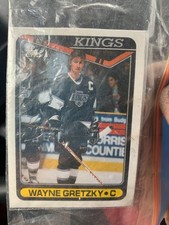 1990 Topps Wayne Gretzky ERROR Card #120 Flawless NM-MNT   Los Angeles Kings
