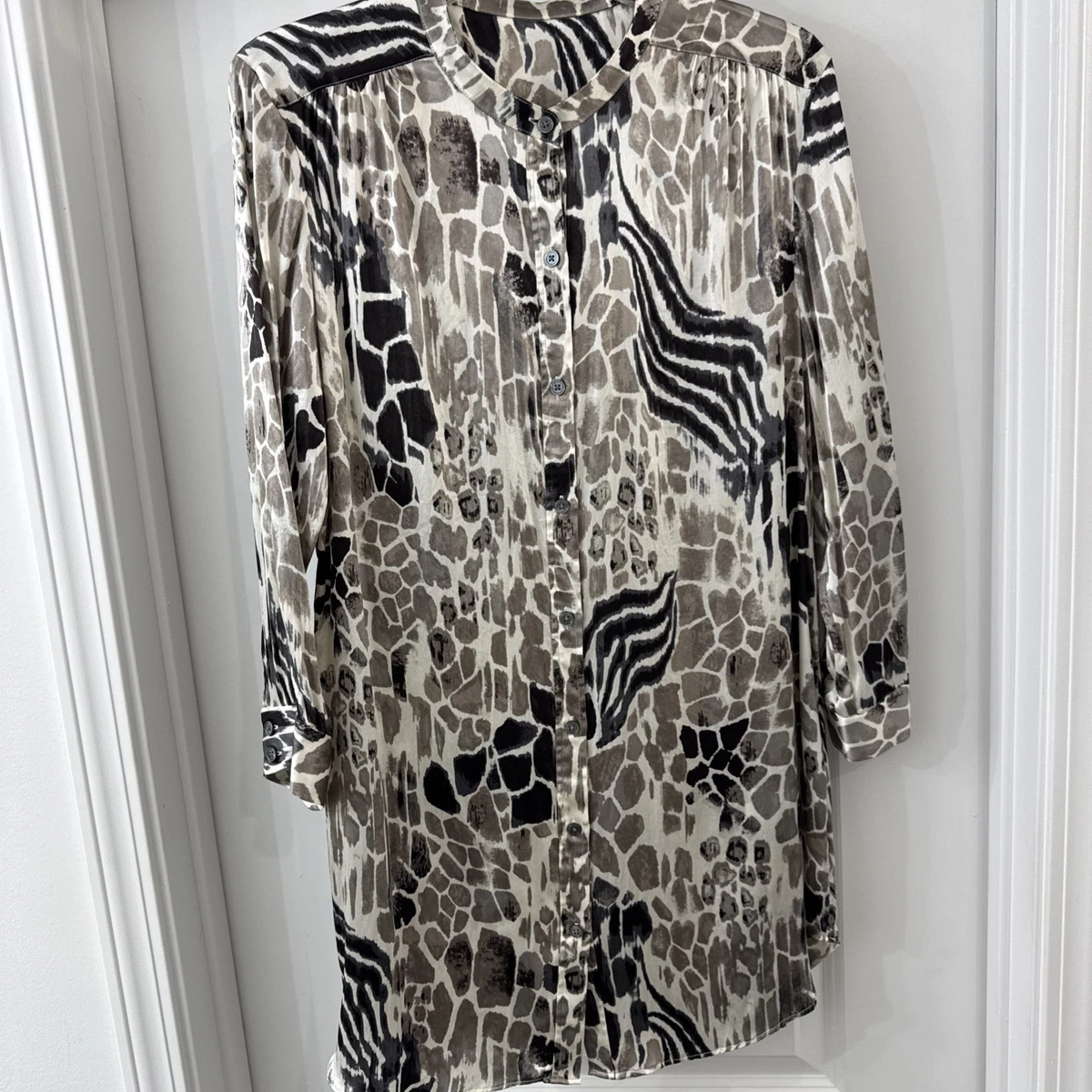 ADRIENNE VITTADINI Set of 2  Black/Animals Print NWT Size 1X Adrienne Vittadini Animal Print Medium Bags & Handbags for  main image 3