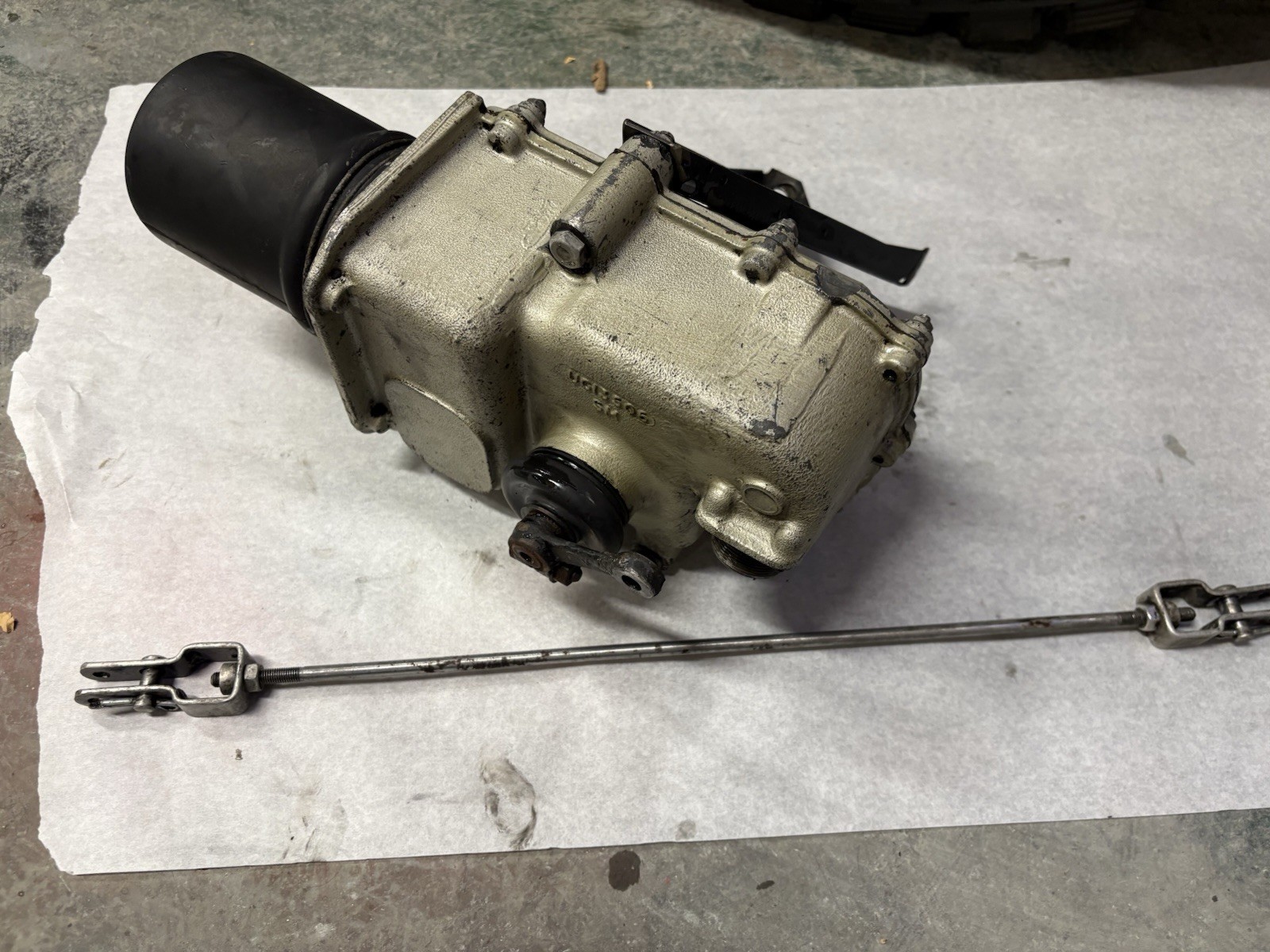 Rolls Royce Gearbox  Gear Selector Transmission. # UG13506