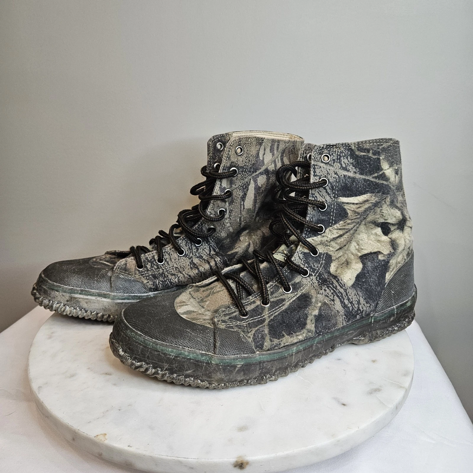 Cabela’s Camo Steel Shank Canvas Boots Men's Size 10