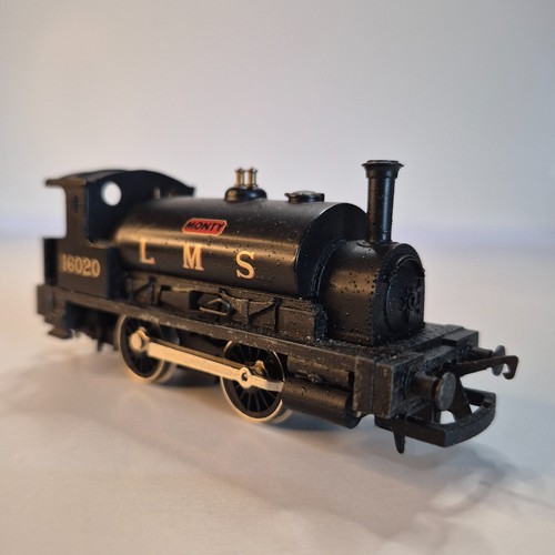 Hornby OO R266 LMS schwarz 0-4-0ST Klasse 0F Caley Mops Lok 16020 MONTY | Condition: Seller refurbished